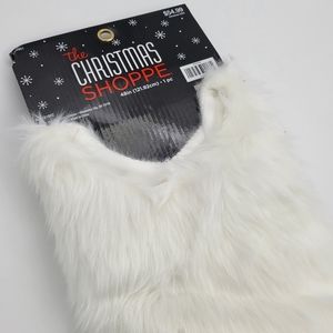 New Christmas Shoppe White fur Christmas 48 inches Tree Skirt holidays deco.